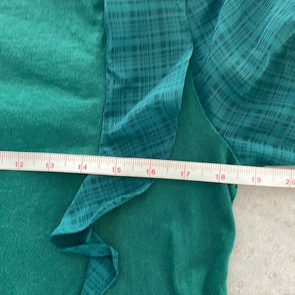 J. CREW Green Long Sleeve Blouse Ruffle-shoulder with plaid sheer sleeves size S - Picture 9 of 10